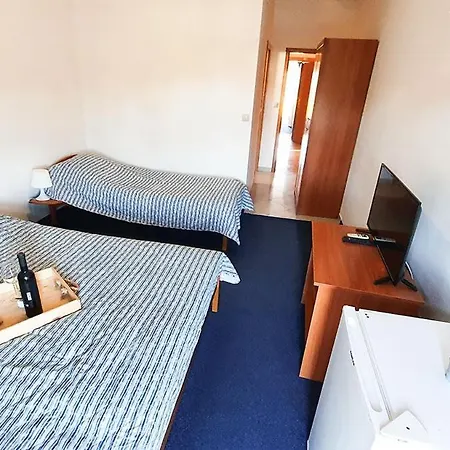 Pansion Restoran Pikolo Bed & Breakfast Sveti Filip i Jakov